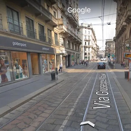 On The Corner With Piazza Duomo Apartment Mailand